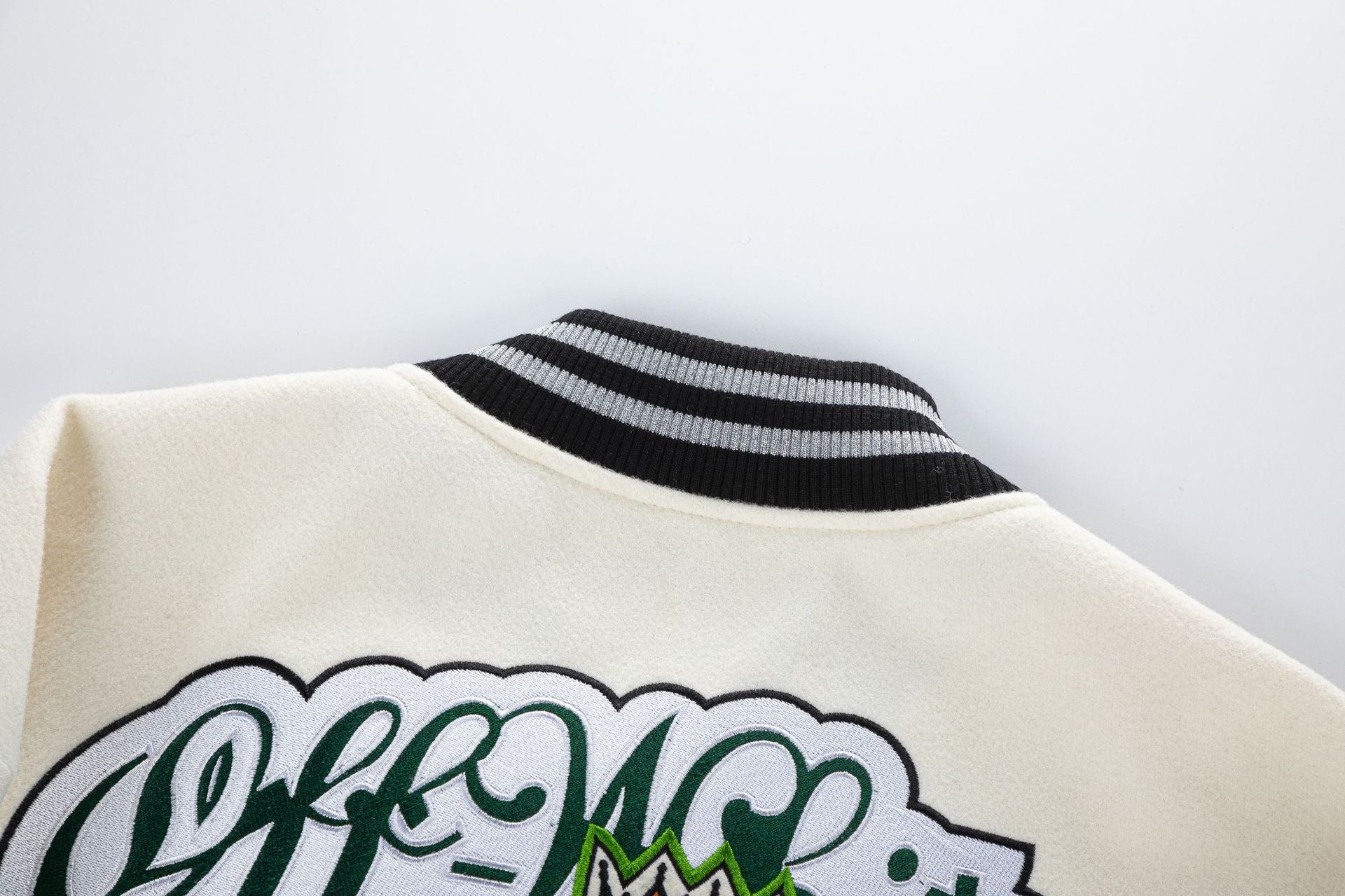 OFF WHITE Cartoon Lion King Embroidered Wool Jacket