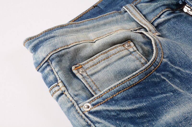 AMIRI Jeans #831